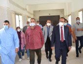 نائب محافظ المنيا يحيل طبيبة للتحقيق لتقصيرها فى الخدمة الطبية بمستشفيات مغاغة