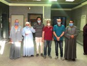 تعافى 11 حالة جديدة من فيروس كورونا وخروجهم من مستشفى الفشن ببنى سويف