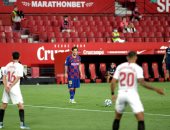 إشبيلية يقدم هدية إلى ريال مدريد ويُسقط برشلونة بالتعادل في الدوري الإسباني