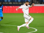 بنزيما يصل للفوز رقم 350 فى ليلة تتويج ريال مدريد بالدوري الإسباني