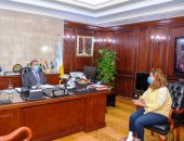 محافظ الإسكندرية: تنفيذ حزمة مشروعات تنموية منذ 2014 بـ45 مليار جنيه.. ومحور المحمودية المشروع الأعظم.. الشريف: الكورنيش خط أحمر ولن أسمح بحجب البحر.. ويؤكد: تخصيص 30 فدانا بالمنطقة الصناعية لنقل المدابغ