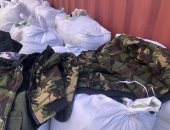 جمارك بورسعيد تضبط محاولة تهريب كمية من الملابس العسكرية