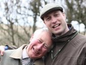 الملكة إليزابيث وولى عهدها يهنئان الأمير وليام بمناسبة عيد ميلاده.. صور