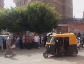 توافد طلاب الثانوية العامة على 162 لجنة بالشرقية.. فيديو وصور