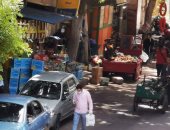 شكوى من انتشار الباعة الجائلين بشارع إيران بالجيزة
