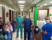 صور.. مستشفى إسنا للحجر الصحى تعلن خروج 14 حالة بعد التعافى من كورونا