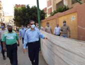 محافظ الغربية يتابع توفير الممرات الآمنة بلجان الثانوية ببسيون.. صور