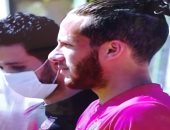 رمضان صبحي يظهر بنيو لوك جديد في أول مران للأهلي بعد التوقف