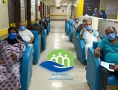 صور.. خروج 14 حالة شفاء من كورونا بمستشفى إسنا للحجر الصحى