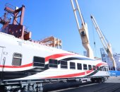 وزير النقل يعلن وصول الدفعة الأولى من عربات الركاب الجديدة للسكة الحديد