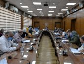 محافظ الدقهلية يكلف نائبه بمراجعة العقارات الصادر لها تراخيص (صور)