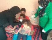 وزيرة التضامن توجه بحل مشكلات أسرة يتسول أطفالها فى شوارع الإسكندرية