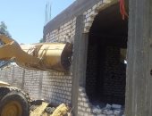 إزالة 87 حالة تعد على أراضى أملاك الدولة والرقعة الزراعية بقنا والشرقية