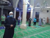 قارئ يشارك بصورة للالتزام بالكمامة في صلاة الفجر بمسجد السنارى بالقليوبية