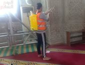 تطهير مسجد أبو العباس بالإسكندرية استعدادا لصلاة العصر.. صور