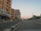 شاهد.. نظافة شوارع الخارجة وخلوها تماما من القمامة فى آخر ساعة حظر