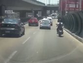فيديو.. انتظام حركة المرور أعلى كوبرى أكتوبر من مدينة نصر حتى المهندسين