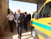 محافظ قنا يأمر بتوفير سيارة إسعاف لمريضة مسنة من قرية الرحمانية 