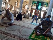 لجان مرور على مساجد الشرقية للتأكد من تطبيق الإجراءات الاحترازية .. صور