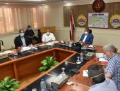 محافظ مطروح: إنهاء الاجراءات الخاصة بتسليم الخدمات والبنية التحتية.. صور