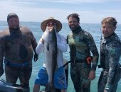 رحلة صيد جديدة لابن الرئيس الأمريكى دونالد ترامب.. والحصيلة أسماك عملاقة