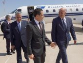 وزير خارجية اليونان يصل تونس لتوقيع اتفاقية للنقل البحرى 