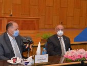 محافظ أسيوط: تطوير المنطقة المحيطة بحرم الجامعة ضمن خطة عمله القادمة (صور)