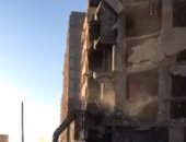 فيديو .. محافظ الإسكندرية يتابع إزالة برج "أبو تلات" بالعجمى حتى سطح الأرض