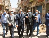 محافظ كفرالشيخ يقود حملة لإزالة التعديات ورفع الإشغالات ..صور