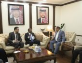 وزير الداخلية الأردنى يلتقي مدير الأونروا فى عمان لبحث تداعيات كورونا