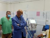 وكيل وزارة الصحة بالشرقية يفاجئ مستشفى ديرب نجم المركزي