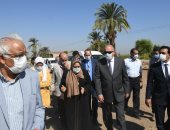 محافظ قنا: مجمع جديد للورش الحرفية بقرية الطود بمدينة أبوتشت (صور)