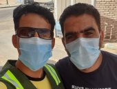 "أحمد" و "أبو بكر" يشاركان بصورتهما بالكمامة ملتزمان بالإجراءات الوقائية
