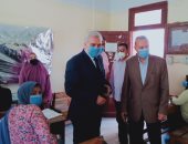 محافظ القليوبية ووكيل وزارة التعليم يتفقدان لجان الثانوية العامة ببنها (صور)