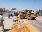 إزالة مطب صناعى و إنارة مقابر الكتيبة وحملات نظافة ورفع قمامة بالشرقية