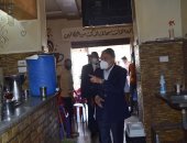 محافظ المنيا: غلق أحد المقاهى لعدم الالتزام بالإجراءات الوقائية