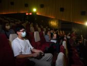 مسرح فى عاصمة تايلاند يقدم أخر عروضه قبل تنفيذ قرار الإغلاق بسبب فيروس كورونا