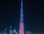 برج خليفة يتزين بالعلم الأمريكى بالتزامن مع احتفالات عيد الاستقلال