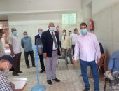 عميد طب أسنان الأزهر بأسيوط فى أول أيام الامتحانات : نوفر سبل الأمان للطلاب