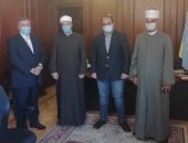 رئيس المنطقة الأزهرية يبحث مع محافظ الإسكندرية حل مشكلة أراضى الأزهر