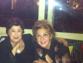 نادية الجندى وكريم فهمى ينعيان الراحلة رجاء الجداوى: الفنانة الإنسانة ألف رحمة