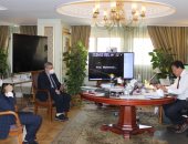 وزير التعليم العالى يتابع تطورات أبحاث لقاح كورونا بالقومى للبحوث