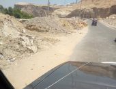 شكوى من إلقاء مخلفات البناء بطريق مطلع المقطم الرئيسى بصلاح سالم