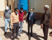 نائب محافظ سوهاج يتفقد مشروعات "حياة كريمة" بقرية عرابة أبو الدهب