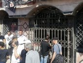 صور.. غلق 15 مقهى وكافتيريا بالإسكندرية بسبب المخالفات واستخدام الشيشة