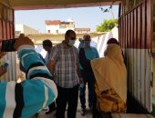 رئيس مدينة بلبيس يتفقد لجان الثانوية العامة وسط إجراءات احترازية.. صور