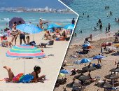 شبح عدوى كورونا يهدد الحياة الطبيعية لأوروبا.. دول تلجأ لإعادة الإغلاق.. إسبانيا تعزل منطقة بعد ظهور حالات جديدة.. عدم الالتزام بالمسافات الآمنة أهم أسباب ارتفاع الإصابات بإيطاليا.. ووضع خارج السيطرة ببريطانيا