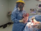 ولادة قيصرية لمريضة بكورونا بمستشفى الأحرار للعزل.. صور