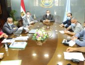 محافظ كفر الشيخ يناقش الموقف النهائى لإنشاء مصانع تدوير المخلفات الصلبة