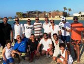 اجتماع فنى على شاطئ البحر يجمع السقا وأشرف عبد الباقى وشيرى عادل